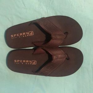 New without tag kids size 1 Sperry flip flops